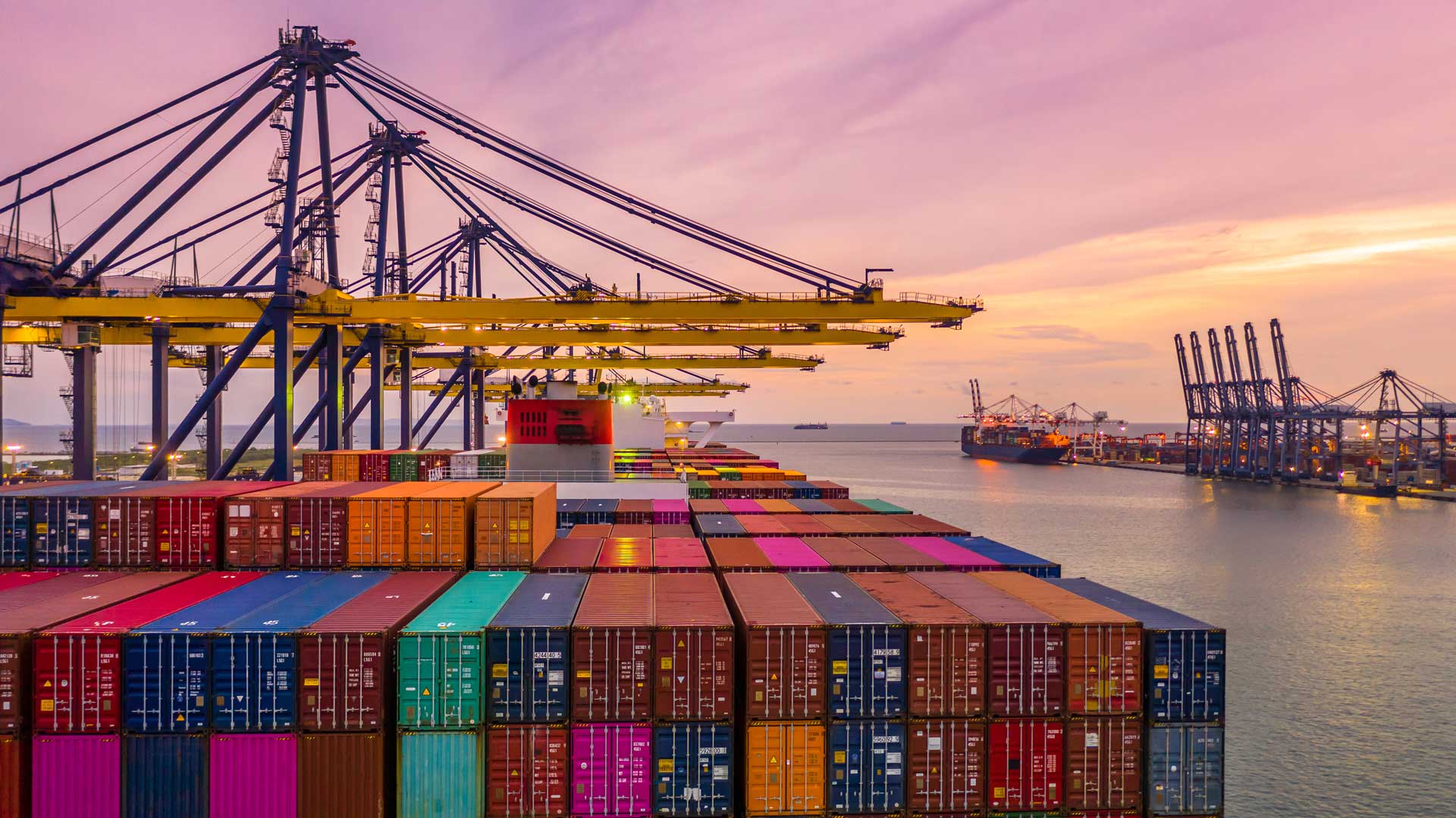 Global trade port